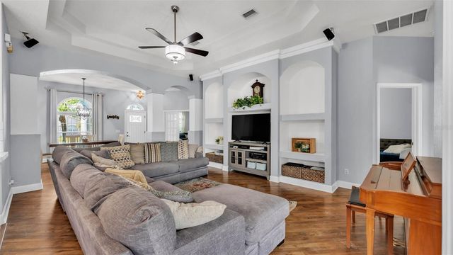 3911 SMOKE RISE COURT, Valrico, FL 33594