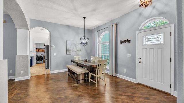 3911 SMOKE RISE COURT, Valrico, FL 33594