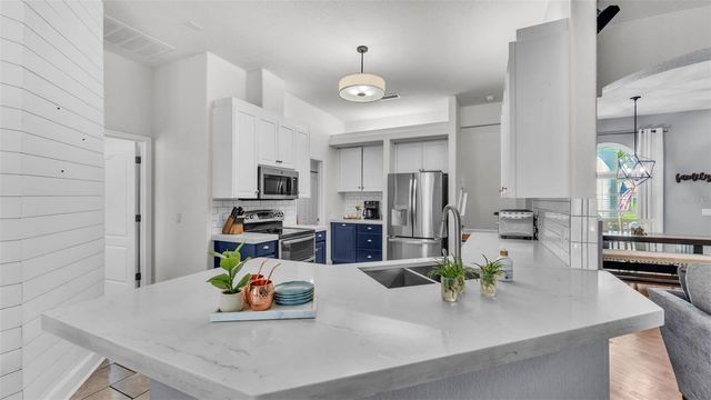 3911 SMOKE RISE COURT, Valrico, FL 33594