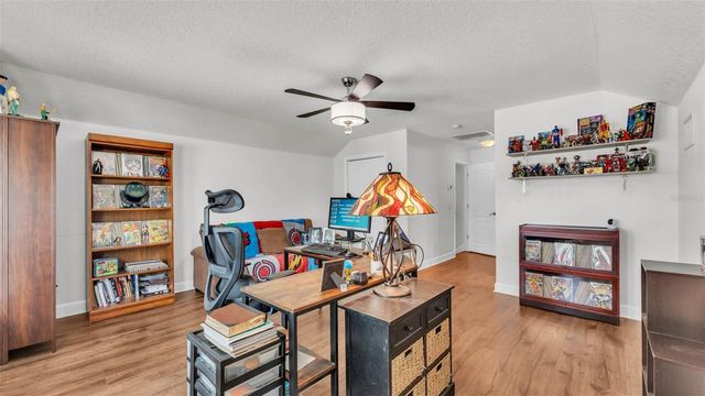 3911 SMOKE RISE COURT, Valrico, FL 33594