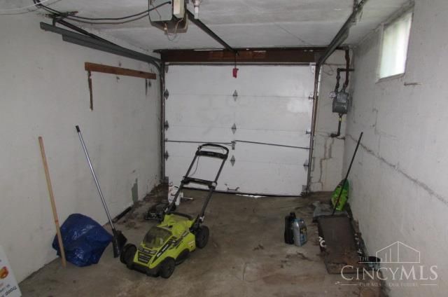 3362 Hanna Avenue, Cincinnati, OH 45211