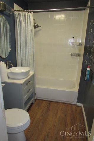 3362 Hanna Avenue, Cincinnati, OH 45211