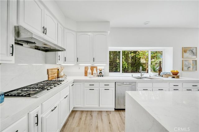 9535 Palermo Way, Cypress, CA 90630