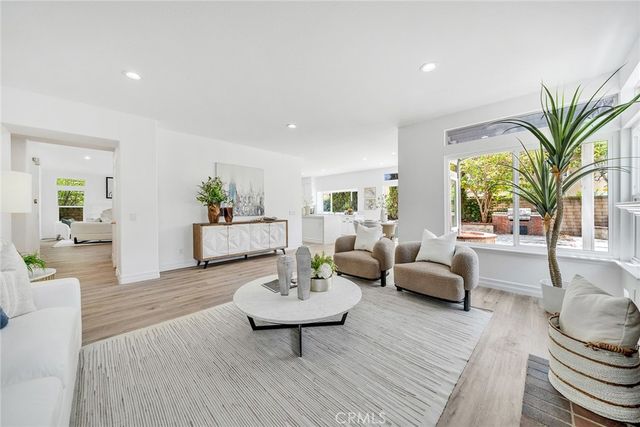 9535 Palermo Way, Cypress, CA 90630