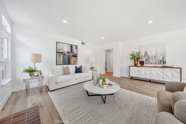 9535 Palermo Way, Cypress, CA 90630