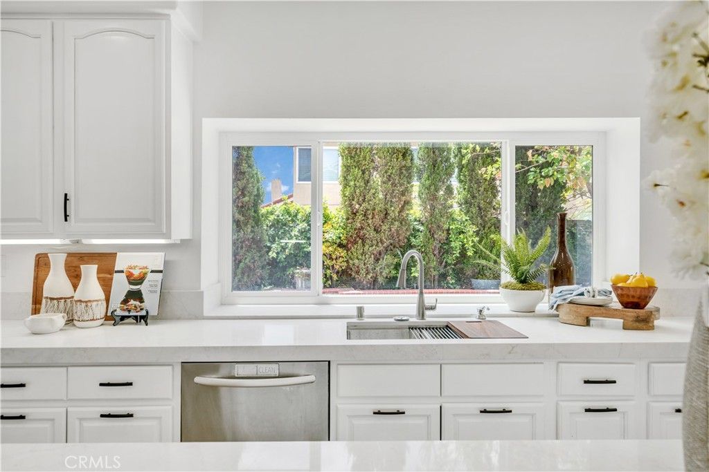 Image 15 of property listing at 9535 Palermo, Cypress, CA 90630