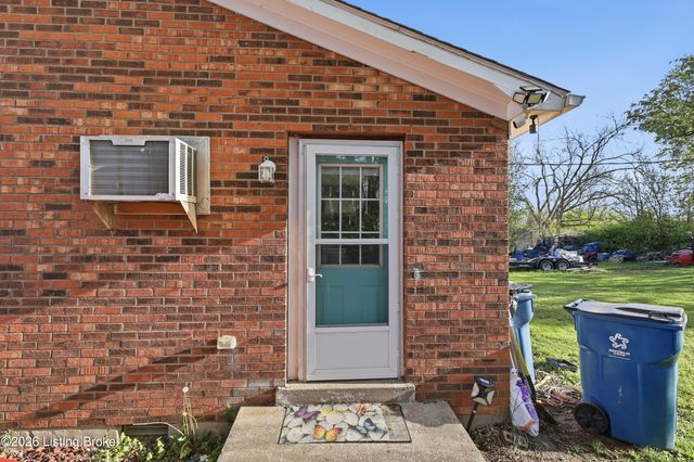 67 Arbor Green Ln, Shelbyville, KY 40065