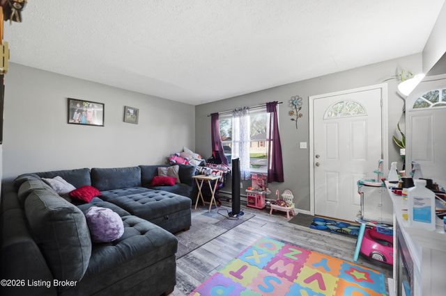 67 Arbor Green Ln, Shelbyville, KY 40065