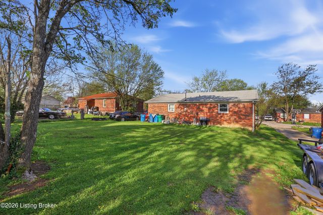 67 Arbor Green Ln, Shelbyville, KY 40065