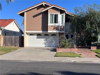 27352 Allariz, Mission Viejo, CA 92691