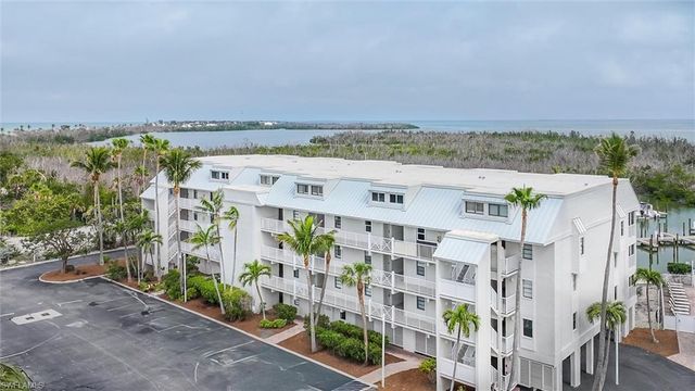 4220 Bayside Villas, Captiva, FL 33924