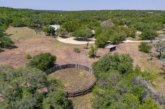 10621 Fm 150 W, Driftwood, TX 78619