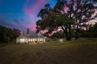 10621 Fm 150 W, Driftwood, TX 78619