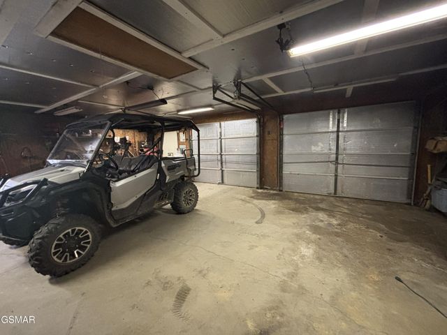 1450 Cabin Way, Del Rio, TN 37727