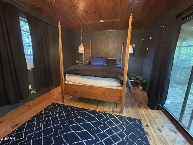 1450 Cabin Way, Del Rio, TN 37727