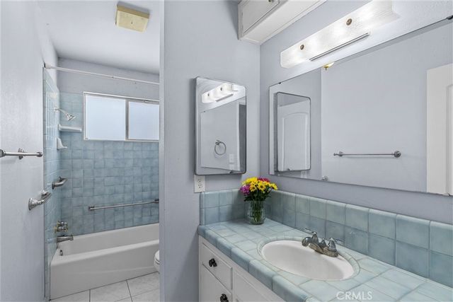 2671 El Camino, Turlock, CA 95380