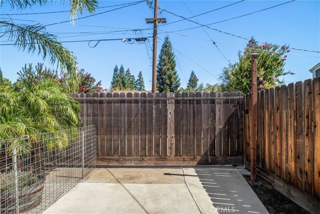 2671 El Camino, Turlock, CA 95380
