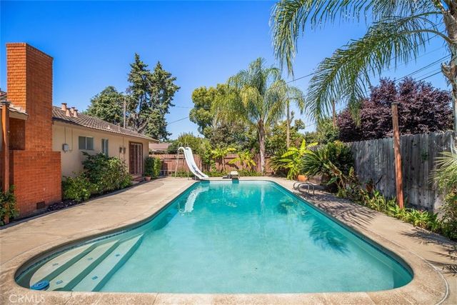 2671 El Camino, Turlock, CA 95380