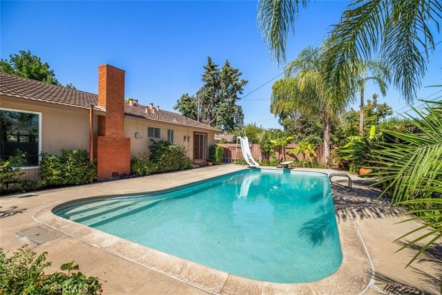 2671 El Camino, Turlock, CA 95380