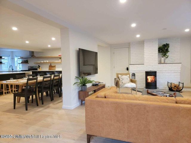 177 Glen Lake Road, Queensbury, NY 12845