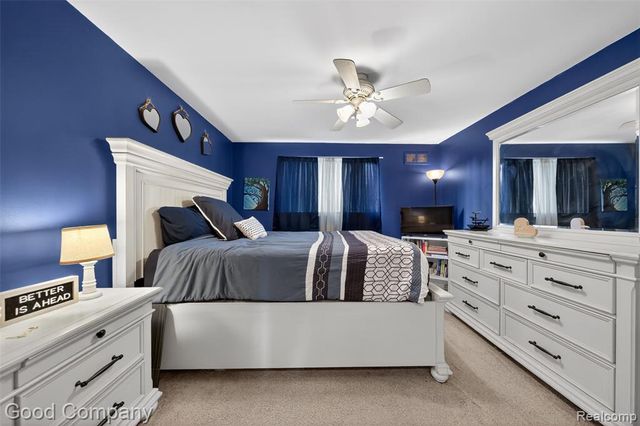 39423 Baroque Boulevard, Clinton Township, MI 48038