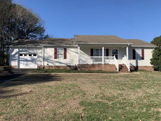 301 Rosson St, Summertown, TN 38483