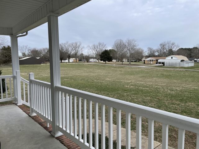 301 Rosson St, Summertown, TN 38483