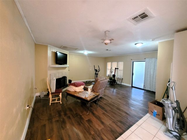 4124 Arroyo Trail, Lake Worth, TX 76135