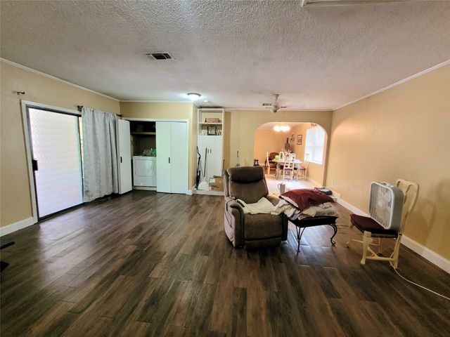 4124 Arroyo Trail, Lake Worth, TX 76135