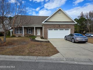 8133 Porters Crossing Way, Wilmington, NC 28411