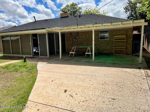 1302 Itasca Street, Plainview, TX 79072