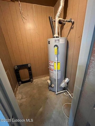 1302 Itasca Street, Plainview, TX 79072