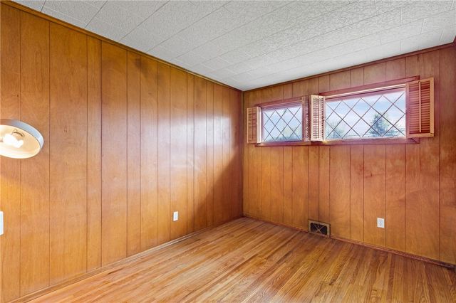 561 Gillett Road, Ogden, NY 14559