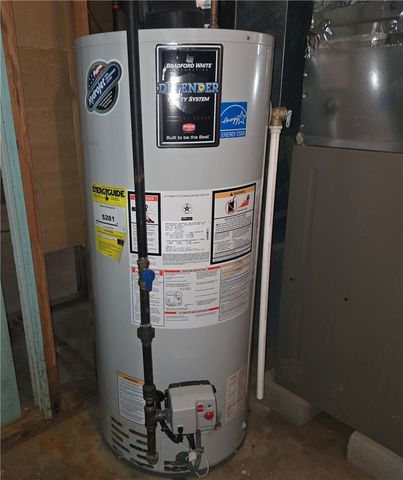 561 Gillett Road, Ogden, NY 14559