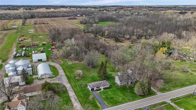 561 Gillett Road, Ogden, NY 14559