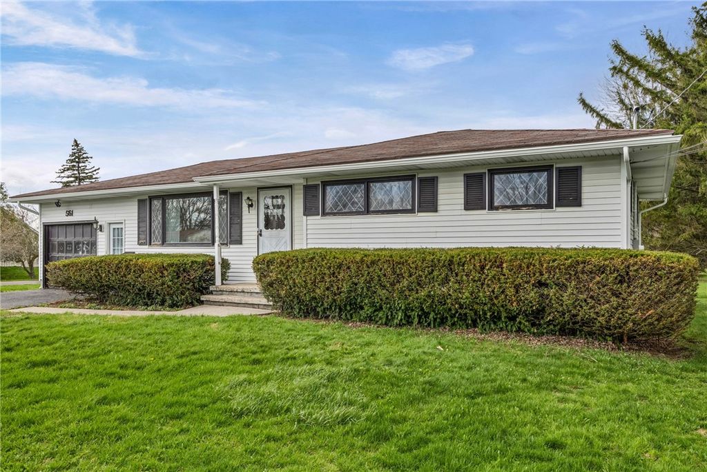 561 Gillett Road, Ogden, NY 14559