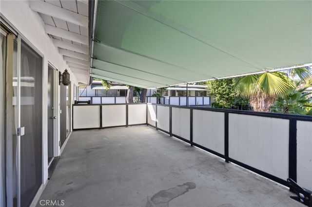 619 S Pasadena Avenue 3, Pasadena, CA 91105