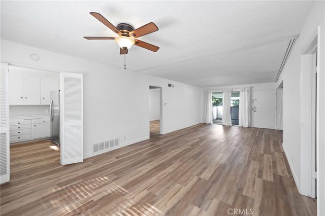619 S Pasadena Avenue 3, Pasadena, CA 91105