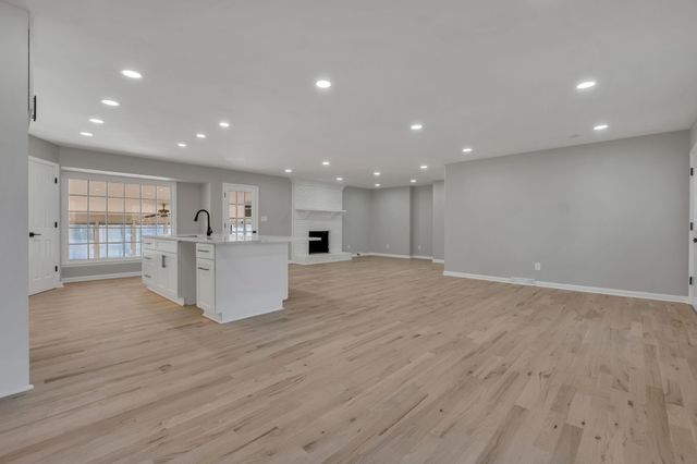 550 Drifting Cir, W, Lebanon, TN 37087