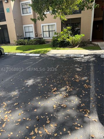 15600 SW 106th Ln 1007, Miami, FL 33196