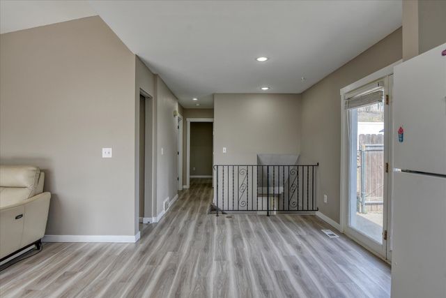 1522 W Alice Ave, Spokane, WA 99205