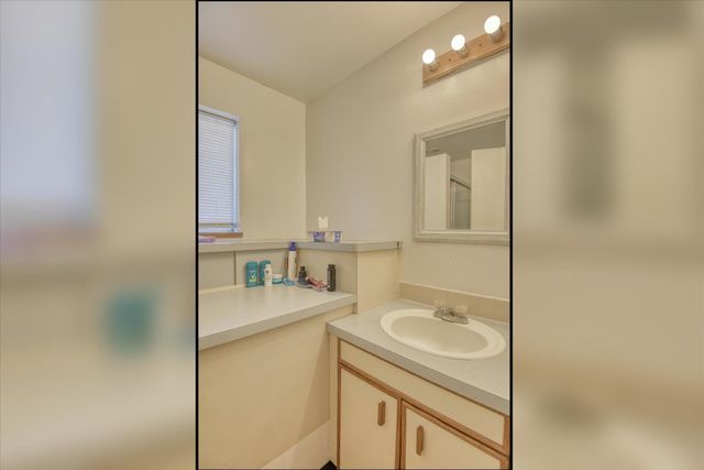 1522 W Alice Ave, Spokane, WA 99205