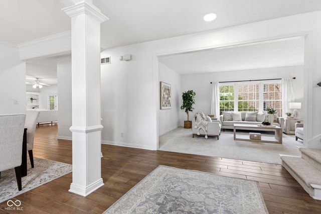 13867 Smokey Ridge Drive, Carmel, IN 46033