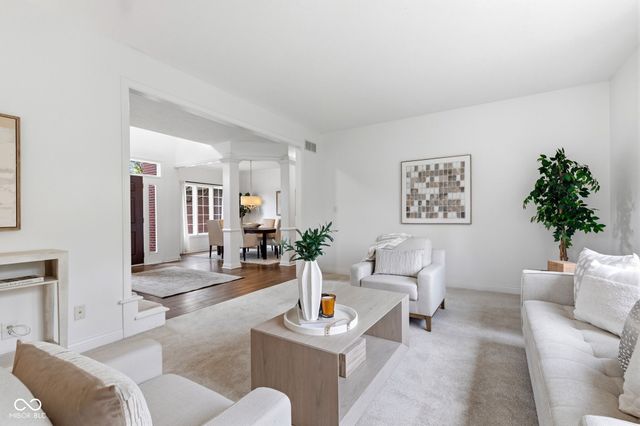 13867 Smokey Ridge Drive, Carmel, IN 46033