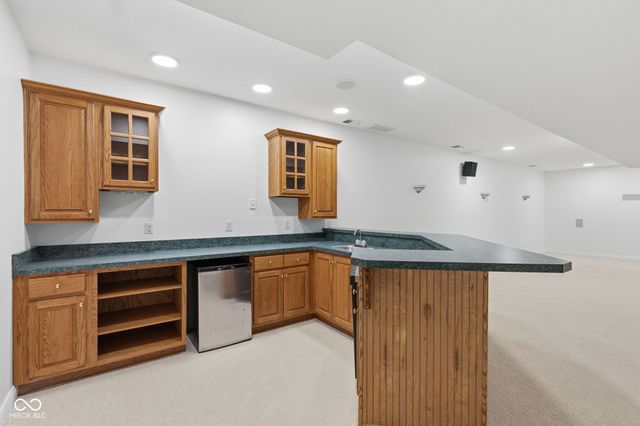 13867 Smokey Ridge Drive, Carmel, IN 46033