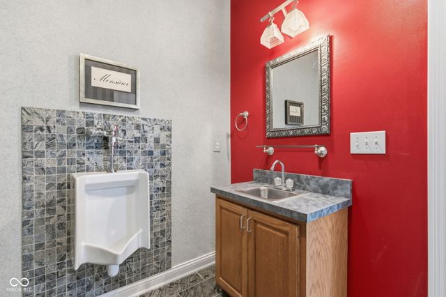 13867 Smokey Ridge Drive, Carmel, IN 46033