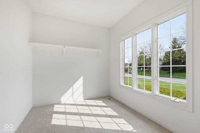 13867 Smokey Ridge Drive, Carmel, IN 46033
