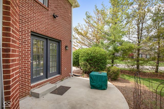 13867 Smokey Ridge Drive, Carmel, IN 46033