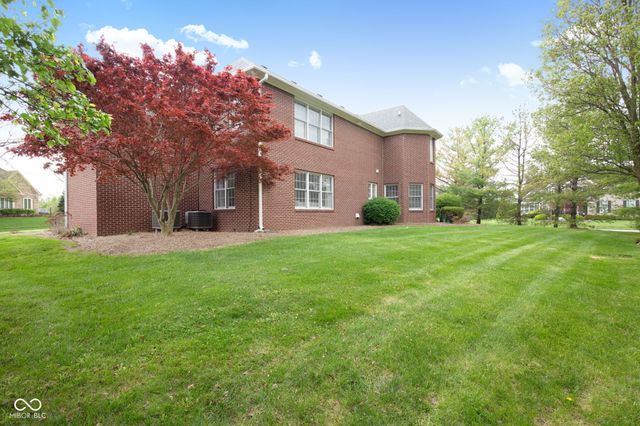 13867 Smokey Ridge Drive, Carmel, IN 46033