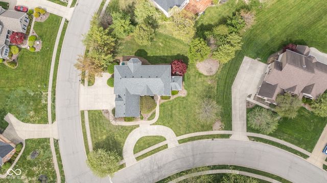13867 Smokey Ridge Drive, Carmel, IN 46033
